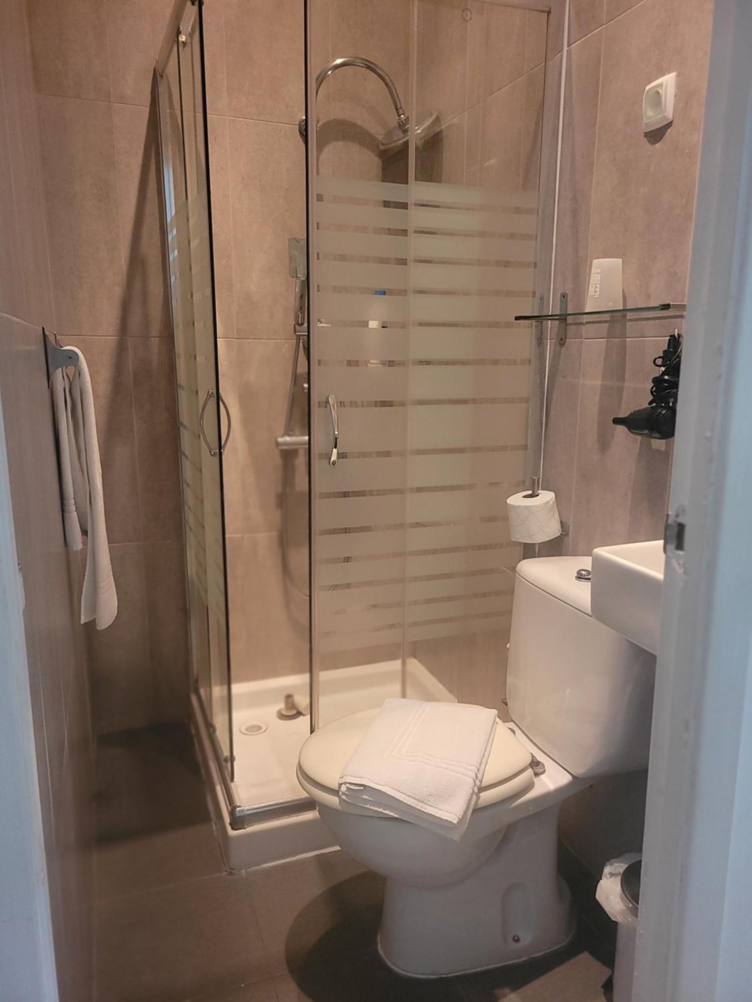 Hotel Residencial Valentina Lissabon Zimmer foto