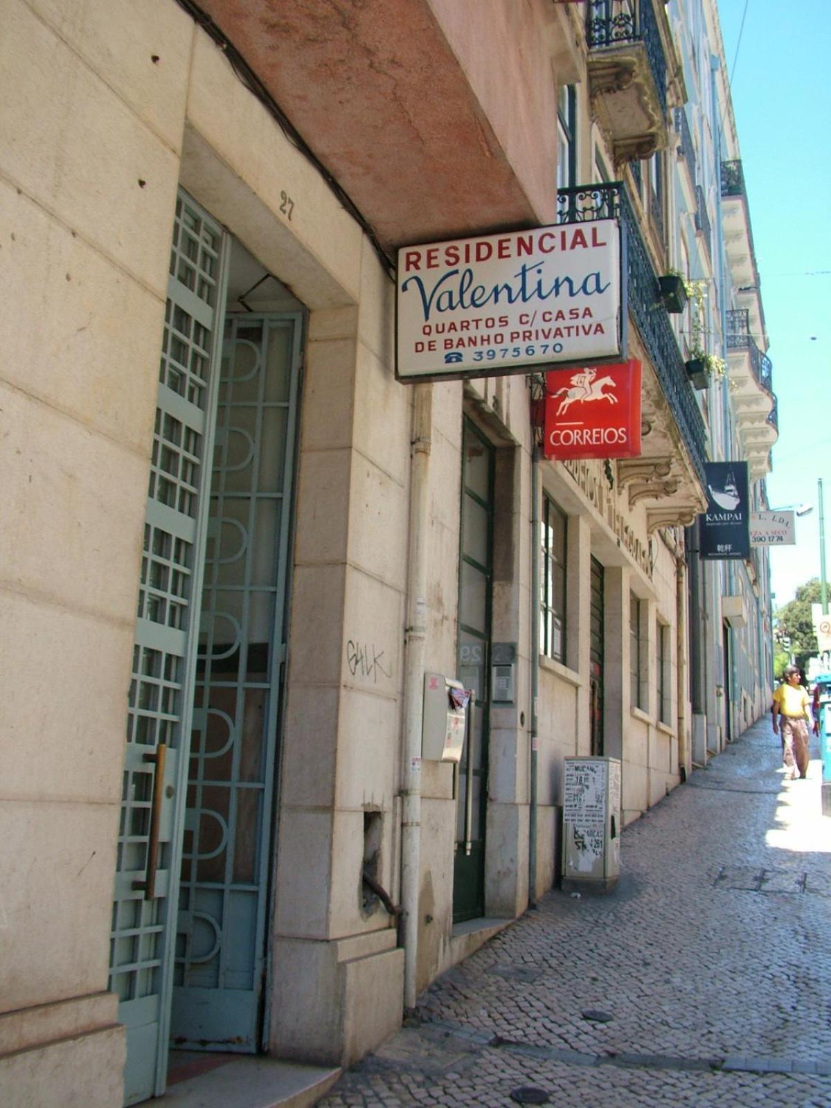 Hotel Residencial Valentina Lissabon Exterior foto Residential building in Porto Alegre